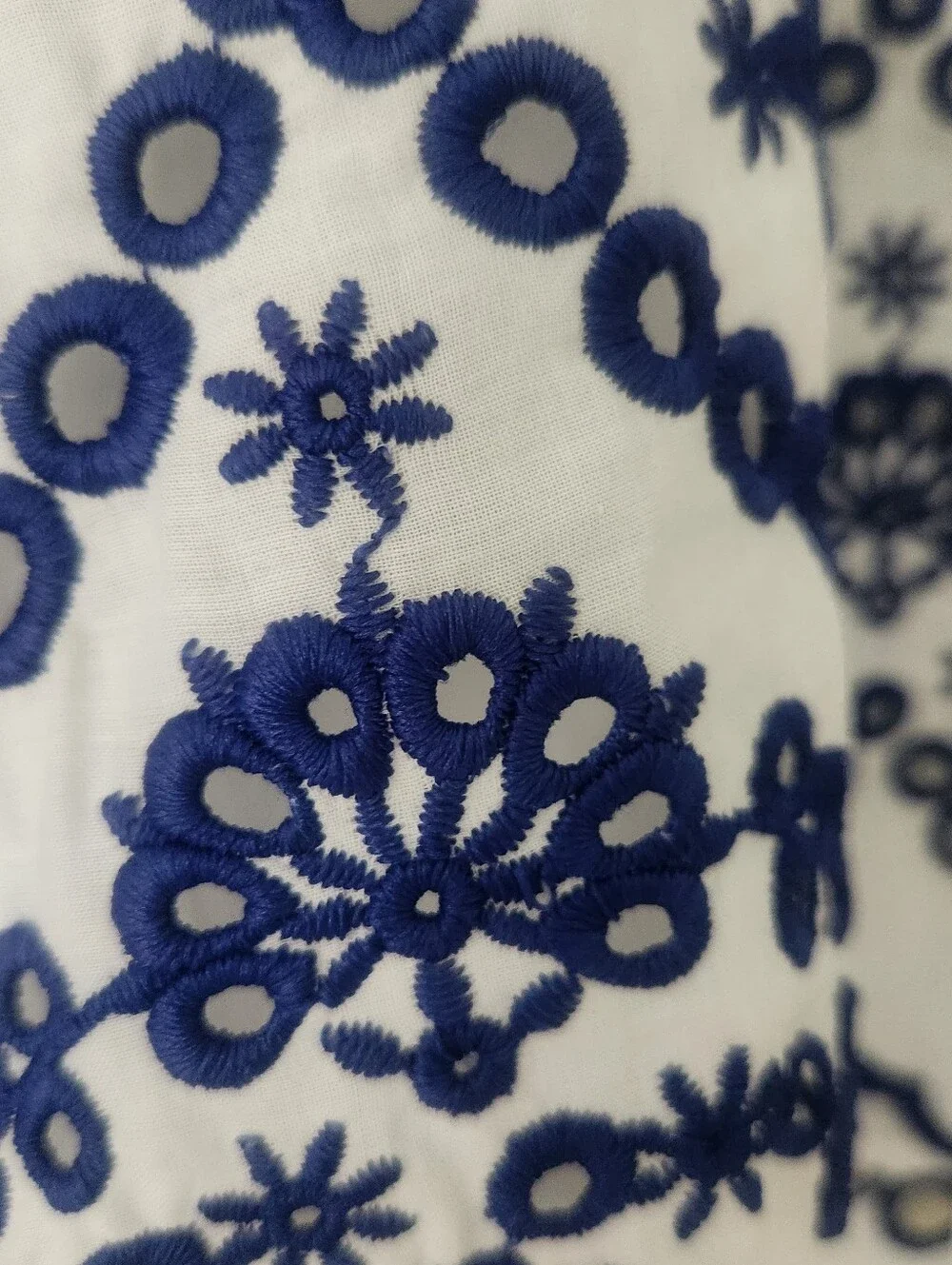 Anne Klein Blouse - Picture 4 of 6